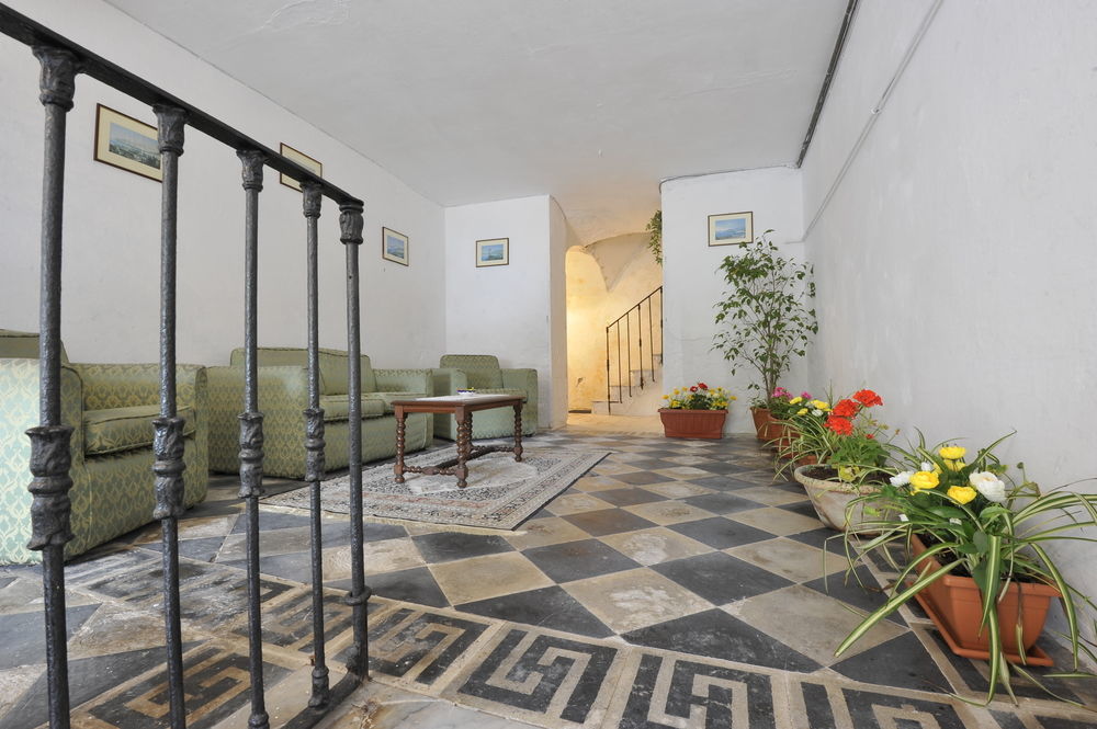 Surriento Suites Соренто Екстериор снимка