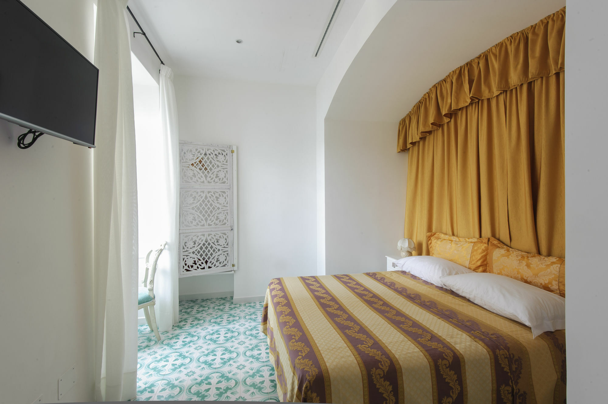 Surriento Suites Соренто Екстериор снимка