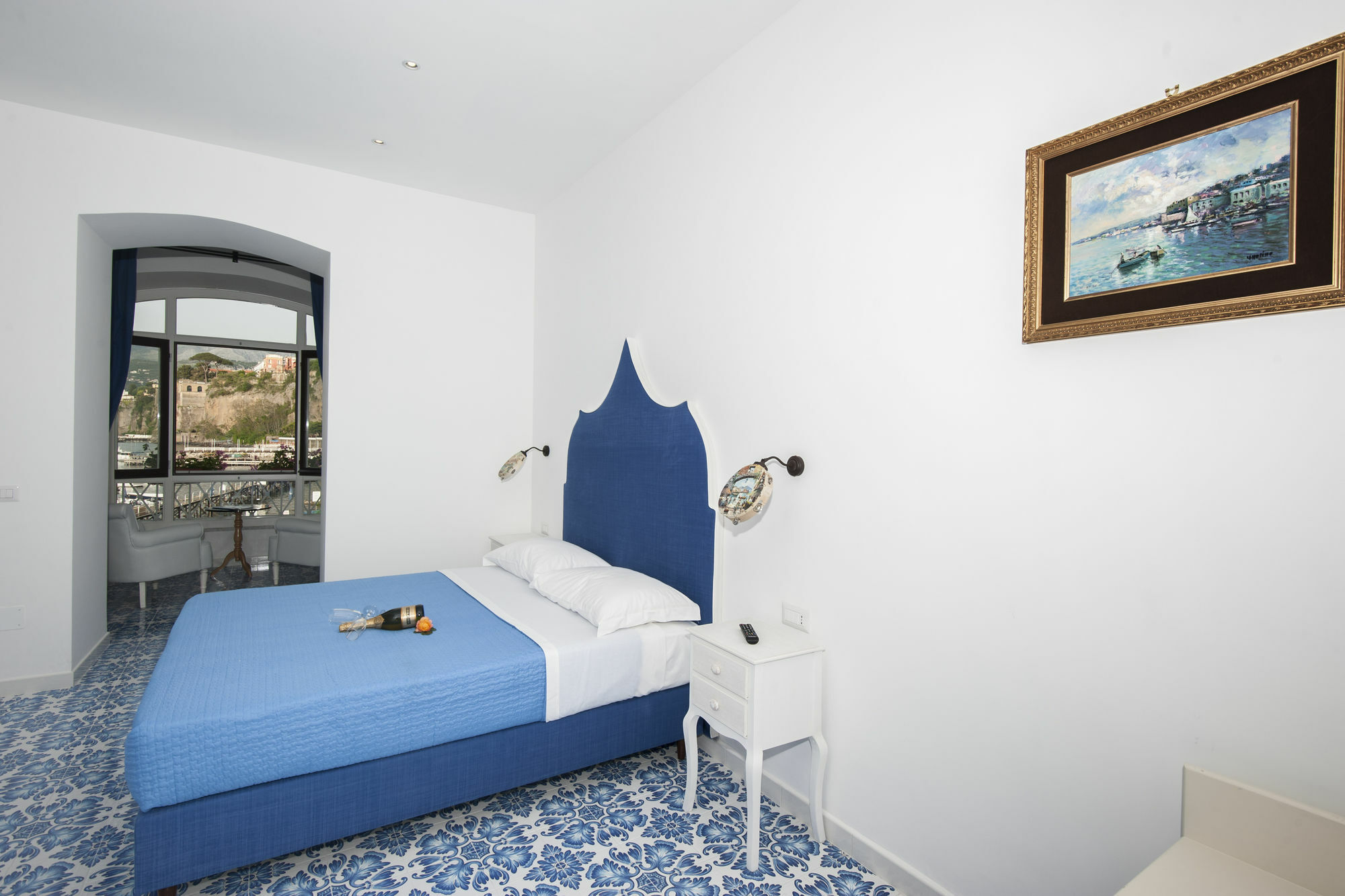 Surriento Suites Соренто Екстериор снимка