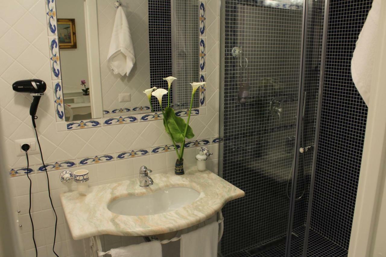 Surriento Suites Соренто Екстериор снимка